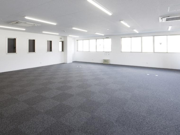 OAフロアでLAN工事